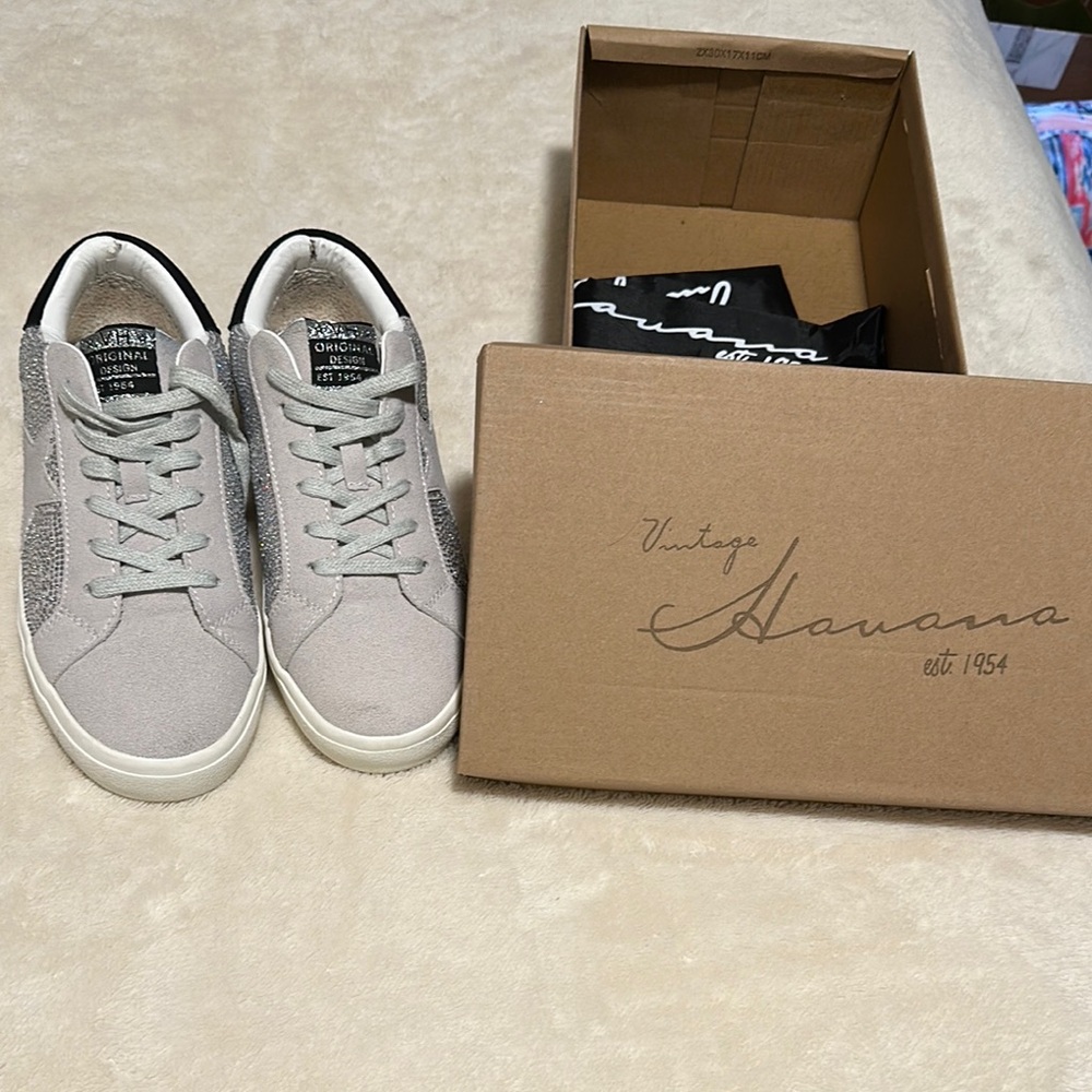 Vintage Havana Light Gray Rhinestone Sneakers